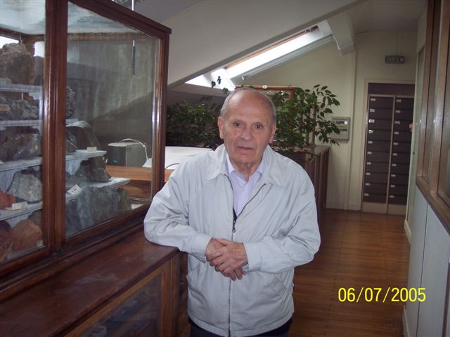 Photo-GB.JPG